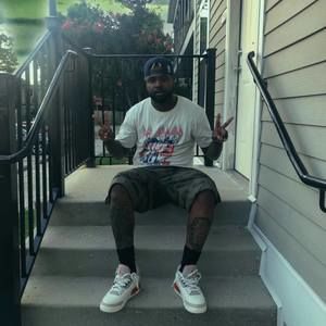 Meet your Posher, Malik